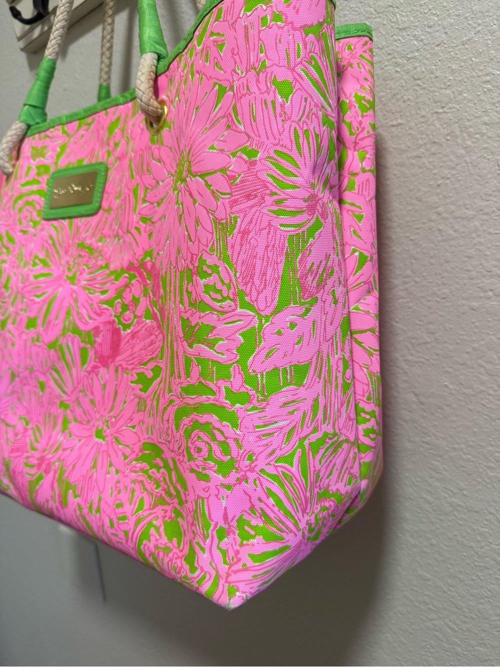 Lilly Pulitzer Pink & Green Classic Lilly Beach Tote Swim Bag Shopper Tote Bag - Picture 4 of 7